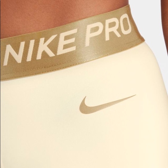 nike pro warm sparkle